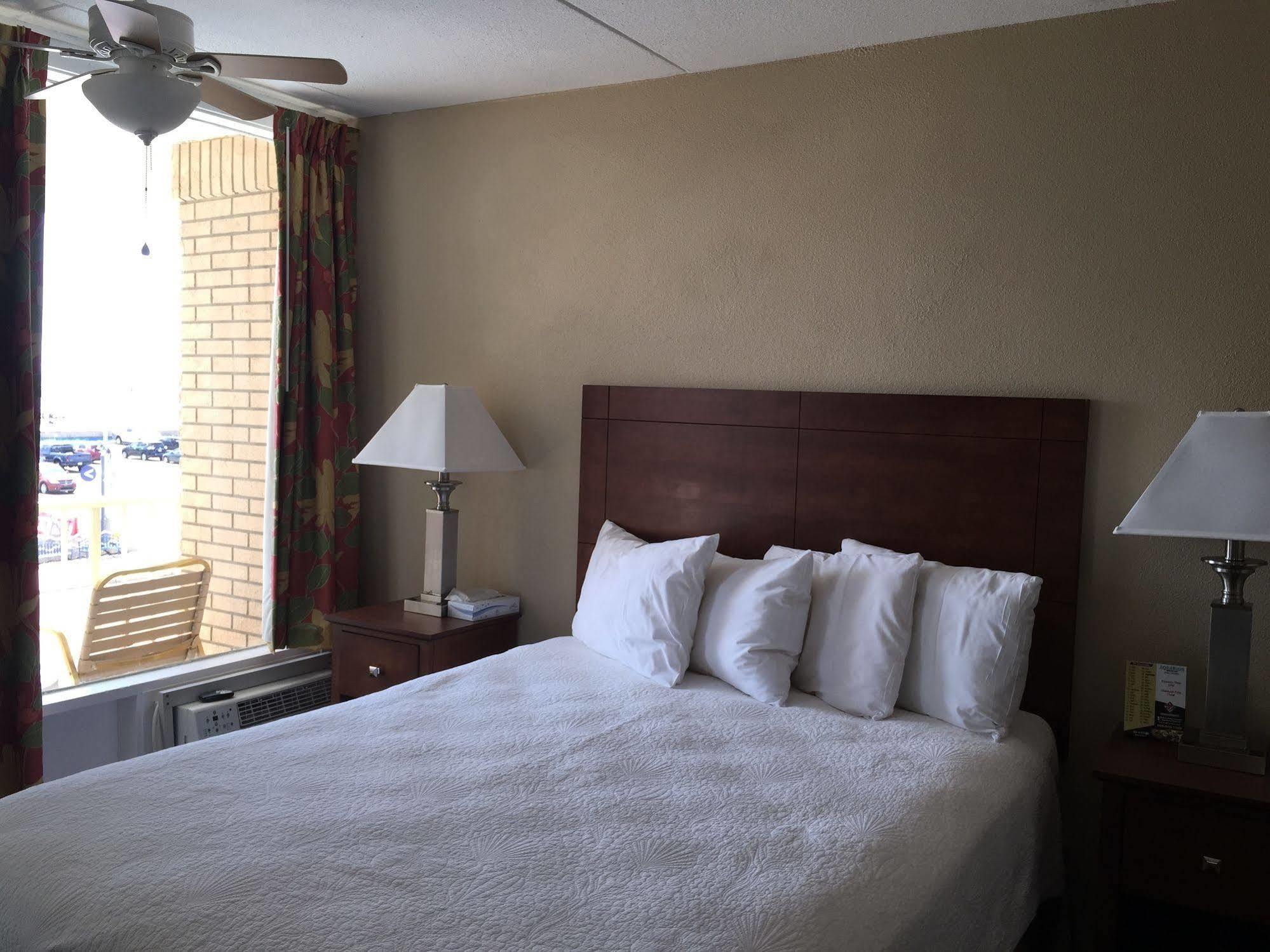 Aquarius Oceanfront Inn Wildwood Eksteriør billede